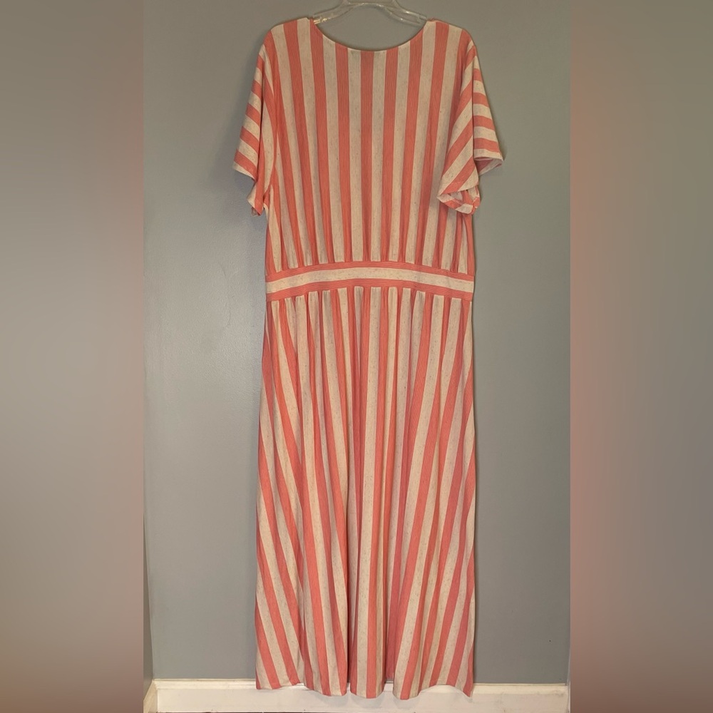 Cream & Coral Pink Striped Comfy Beachy Maxi Dress - Picture 6 of 13